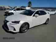 2019 Lexus IS 300 z VIN JTHBA1D28K5089361, wystawiony jako Copart lot #86140595 z przebiegiem 69 788 mil mil oraz Szkoda całkowita • Salvage title. Historia ofert i sprzedaży dostępna na DreamBid. Obrazek 1.