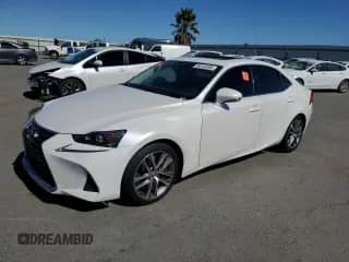 2019 Lexus IS 300 с VIN JTHBA1D28K5089361, выставлен на аукционе Copart как лот 86140595 с пробегом 69 788 миль миль и Списание • Salvage title. История ставок и продаж доступна на DreamBid. Изображение 1.