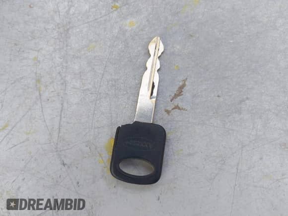 1997 Ford F-150 с VIN 1FTDF17W8VLB18061, выставлен на аукционе IAAI как лот 41861271 с пробегом 267 709 миль миль и . История ставок и продаж доступна на DreamBid. Изображение 11.