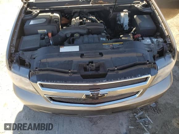 2011 Chevrolet Tahoe с VIN 1GNSKDFJ2BR259279, выставлен на аукционе Copart как лот 41371235 с пробегом 182 212 миль миль и Списание • Salvage title. История ставок и продаж доступна на DreamBid. Изображение 12.