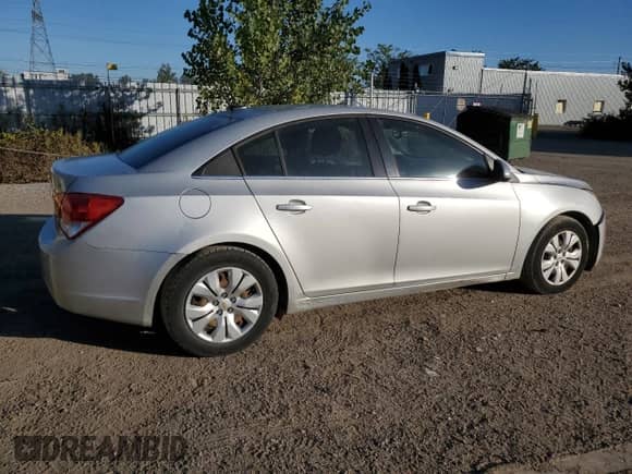 2014 Chevrolet Cruze 1LT с VIN 1G1PC5SB8E7433803, выставлен на аукционе Copart как лот 84790305 с пробегом 190 280 миль миль и Чистый • Clean title. История ставок и продаж доступна на DreamBid. Изображение 3.