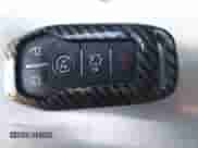 2017 Ford Mustang GT z VIN 1FA6P8CF0H5310934, wystawiony jako IAAI lot #43198857 z przebiegiem 92 428 mil mil oraz . Historia ofert i sprzedaży dostępna na DreamBid. Obrazek 11.