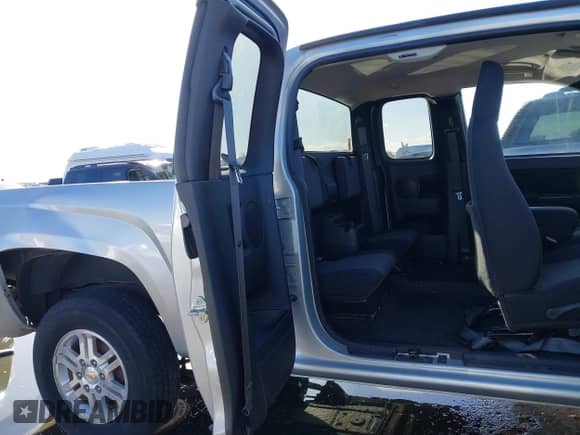 2010 Chevrolet Colorado 1LT с VIN 1GCJTCDEXA8115694, выставлен на аукционе IAAI как лот 43468710 с пробегом Не указан миль и . История ставок и продаж доступна на DreamBid. Изображение 8.