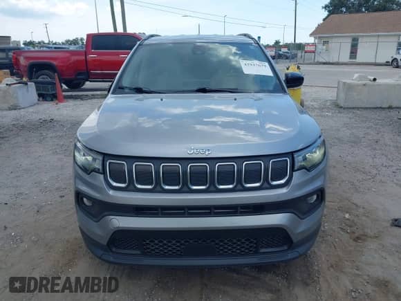 2022 Jeep Compass Altitude с VIN 3C4NJCBB2NT235075, выставлен на аукционе IAAI как лот 42937679 с пробегом 33 650 миль миль и . История ставок и продаж доступна на DreamBid. Изображение 12.