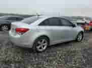 2012 Chevrolet Cruze 2LT z VIN 1G1PG5SC4C7119530, wystawiony jako Copart lot #90226995 z przebiegiem 235 893 mil mil oraz Szkoda całkowita • Salvage title. Historia ofert i sprzedaży dostępna na DreamBid. Obrazek 3.