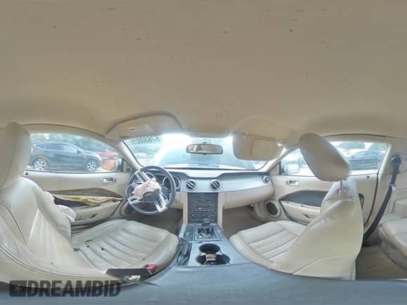 2006 Ford Mustang GT Deluxe z VIN 1ZVHT82H865148692, wystawiony jako Copart lot #67680825 z przebiegiem 227 694 mil mil oraz Szkoda całkowita • Salvage title. Historia ofert i sprzedaży dostępna na DreamBid. Obrazek 14.