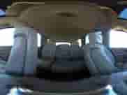 2005 Chevrolet Tahoe Z71 z VIN 1GNEC13T55R155842, wystawiony jako IAAI lot #41321412 z przebiegiem 221 109 mil mil oraz . Historia ofert i sprzedaży dostępna na DreamBid. Obrazek 20.