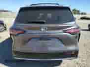 2022 Toyota Sienna Platinum с VIN 5TDERKECXNS088487, выставлен на аукционе Copart как лот 81986215 с пробегом 85 864 миль миль и Списание • Salvage title. История ставок и продаж доступна на DreamBid. Изображение 6.