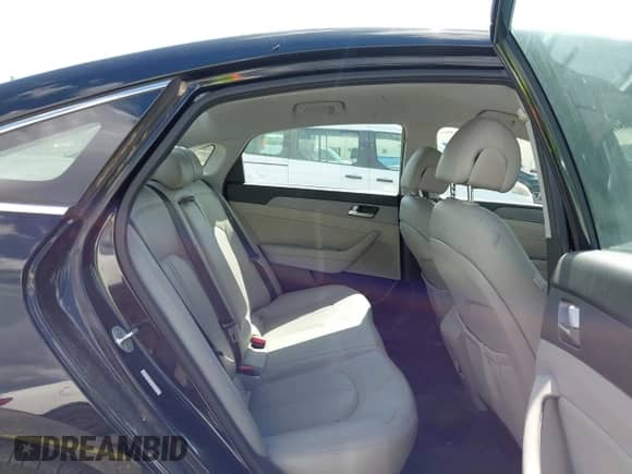 2017 Hyundai Sonata SE with VIN KMHE24L14HA047979, listed as a IAAI auction lot 43522199 with 112,707 mi miles and . Bid and sale history available at DreamBid. Image 8.