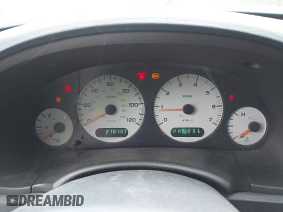 2002 Dodge Caravan Sport with VIN 1B4GP44342B707760, listed as a IAAI auction lot 43091548 with 218,137 mi miles and . Bid and sale history available at DreamBid. Image 7.