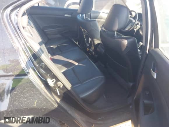 2012 Honda Accord SE z VIN 1HGCP2F68CA109645, wystawiony jako IAAI lot #43222670 z przebiegiem 226 453 mil mil oraz . Historia ofert i sprzedaży dostępna na DreamBid. Obrazek 8.