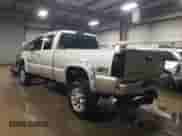 2007 Chevrolet Silverado 2500HD Work Truck z VIN 1GCHK29U17E197952, wystawiony jako Copart lot #87014984 z przebiegiem 220 337 mil mil oraz Szkoda całkowita • Salvage title. Historia ofert i sprzedaży dostępna na DreamBid. Obrazek 2.
