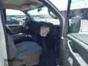 2018 Chevrolet Express Passenger LT с VIN 1GAZGMFP2J1320262, выставлен на аукционе IAAI как лот 43212956 с пробегом 65 015 миль миль и . История ставок и продаж доступна на DreamBid. Изображение 5.