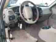 2002 Ford F-150 XLT с VIN 1FTRW08L42KE05595, выставлен на аукционе IAAI как лот 42108052 с пробегом Не указан миль и . История ставок и продаж доступна на DreamBid. Изображение 12.