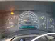 2005 Chevrolet Silverado 1500 z VIN 1GCEC14T85Z331547, wystawiony jako Copart lot #88921415 z przebiegiem 174 810 mil mil oraz Czysty tytuł • Clean title. Historia ofert i sprzedaży dostępna na DreamBid. Obrazek 9.