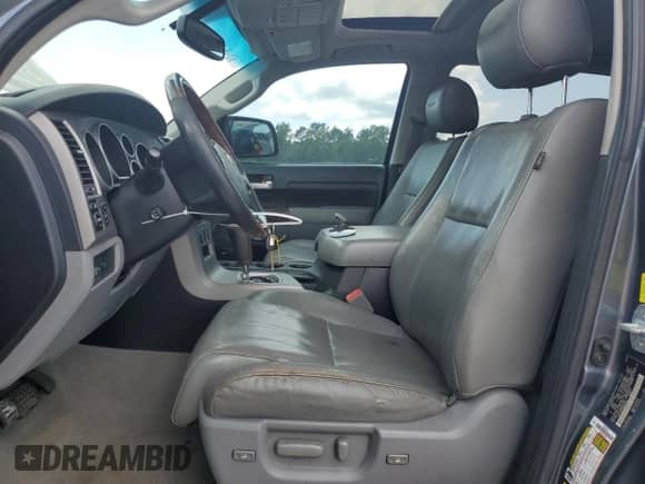 2010 Toyota Tundra Limited z VIN 5TFFY5F10AX096740, wystawiony jako Copart lot #58927725 z przebiegiem 273 642 mil mil oraz Szkoda całkowita • Salvage title. Historia ofert i sprzedaży dostępna na DreamBid. Obrazek 7.