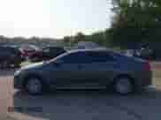 2013 Toyota Camry LE z VIN 4T1BD1FK5DU074343, wystawiony jako IAAI lot #42908273 z przebiegiem 180 827 mil mil oraz . Historia ofert i sprzedaży dostępna na DreamBid. Obrazek 14.