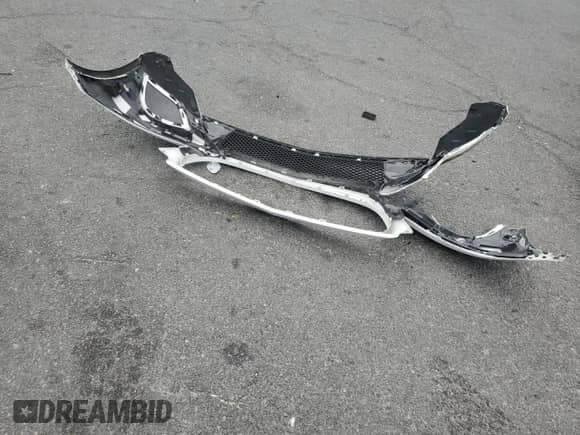 2020 Mercedes-Benz C 300 z VIN W1KWF8DB5LR594111, wystawiony jako Copart lot #69778805 z przebiegiem 34 718 mil mil oraz Szkoda całkowita • Salvage title. Historia ofert i sprzedaży dostępna na DreamBid. Obrazek 12.