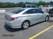 2014 Hyundai Sonata с VIN KMHEC4A46EA110229, выставлен на аукционе IAAI как лот 42424783 с пробегом 169 556 миль миль и . История ставок и продаж доступна на DreamBid. Изображение 4.