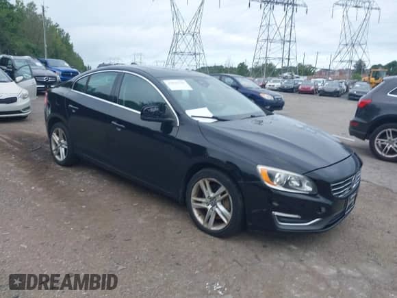 2014 Volvo S60 T5 z VIN YV1612FH4E2286358, wystawiony jako IAAI lot #43029155 z przebiegiem 125 881 mil mil oraz . Historia ofert i sprzedaży dostępna na DreamBid. Obrazek 1.