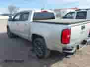 2019 Chevrolet Colorado 2WD Work Truck с VIN 1GCGSBEA7K1199177, выставлен на аукционе IAAI как лот 41622091 с пробегом 105 231 миль миль и . История ставок и продаж доступна на DreamBid. Изображение 3.
