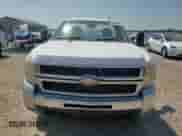 2007 Chevrolet Silverado 2500HD 1LT z VIN 1GCHK24667E575899, wystawiony jako Copart lot #65538014 z przebiegiem 296 144 mil mil oraz Szkoda całkowita • Salvage title. Historia ofert i sprzedaży dostępna na DreamBid. Obrazek 10.