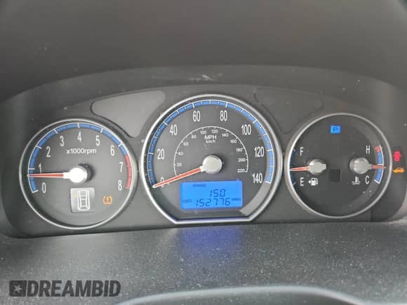 2007 Hyundai Santa Fe SE z VIN 5NMSH13E87H097599, wystawiony jako Copart lot #82694775 z przebiegiem 152 776 mil mil oraz Nie do naprawy • Non repairable. Historia ofert i sprzedaży dostępna na DreamBid. Obrazek 9.