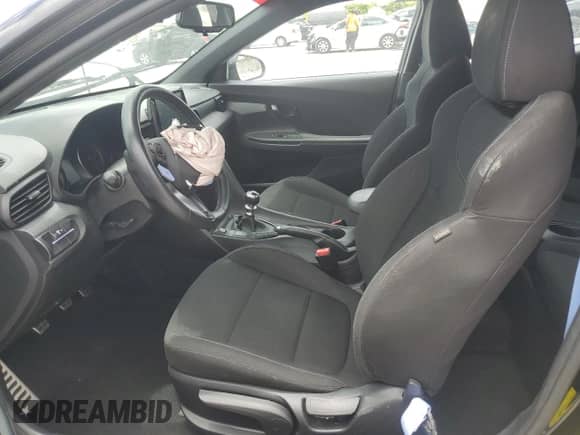 2019 Hyundai Veloster N с VIN KMHT36AHXKU002471, выставлен на аукционе Copart как лот 62211655 с пробегом 6 063 миль миль и На запчасти • Non repairable. История ставок и продаж доступна на DreamBid. Изображение 7.