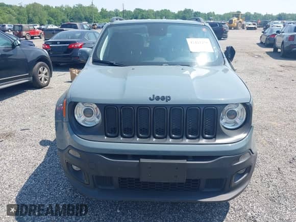2018 Jeep Renegade Latitude с VIN ZACCJBBB6JPJ44553, выставлен на аукционе IAAI как лот 42422250 с пробегом 71 276 миль миль и . История ставок и продаж доступна на DreamBid. Изображение 12.