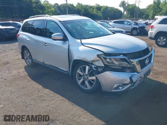 2013 Nissan Pathfinder Platinum с VIN 5N1AR2MM0DC675561, выставлен на аукционе IAAI как лот 42605354 с пробегом 125 992 миль миль и . История ставок и продаж доступна на DreamBid. Изображение 1.