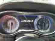 2016 Chrysler 300 Limited z VIN 2C3CCAAG1GH147511, wystawiony jako Copart lot #80960635 z przebiegiem 68 826 mil mil oraz Szkoda całkowita • Salvage title. Historia ofert i sprzedaży dostępna na DreamBid. Obrazek 9.