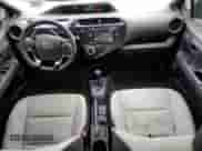 2018 Toyota Prius One z VIN JTDKDTB33J1604823, wystawiony jako Copart lot #68826795 z przebiegiem 120 915 mil mil oraz Szkoda całkowita • Salvage title. Historia ofert i sprzedaży dostępna na DreamBid. Obrazek 8.