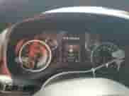 2020 Ram 1500 Big Horn z VIN 1C6RREFG2LN405483, wystawiony jako Copart lot #64309925 z przebiegiem 6 587 mil mil oraz Szkoda całkowita • Salvage title. Historia ofert i sprzedaży dostępna na DreamBid. Obrazek 9.