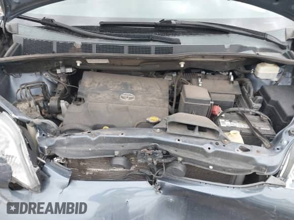 2013 Toyota Sienna XLE с VIN 5TDDK3DC1DS062849, выставлен на аукционе IAAI как лот 41510296 с пробегом 100 178 миль миль и . История ставок и продаж доступна на DreamBid. Изображение 10.