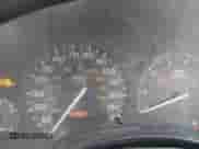 2000 Saturn LS z VIN 1G8JU52F1YY651684, wystawiony jako IAAI lot #43342271 z przebiegiem 329 804 mil mil oraz . Historia ofert i sprzedaży dostępna na DreamBid. Obrazek 7.