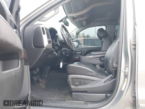 2017 GMC Sierra 1500 SLE с VIN 1GTR1MEC9HZ258782, выставлен на аукционе IAAI как лот 41214519 с пробегом 58 685 миль миль и . История ставок и продаж доступна на DreamBid. Изображение 5.