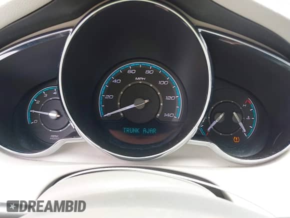 2009 Chevrolet Malibu 1LT с VIN 1G1ZH57B99F235987, выставлен на аукционе IAAI как лот 42131608 с пробегом 100 833 миль миль и . История ставок и продаж доступна на DreamBid. Изображение 7.