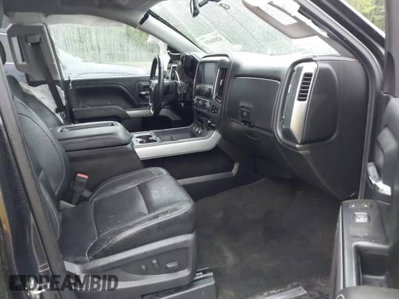 2015 Chevrolet Silverado 1500 LTZ z VIN 1GCVKSEC0FZ296169, wystawiony jako IAAI lot #42016453 z przebiegiem 120 108 mil mil oraz . Historia ofert i sprzedaży dostępna na DreamBid. Obrazek 5.