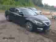 2015 Nissan Altima SL with VIN 1N4AL3APXFN898763, listed as a IAAI auction lot 42976707 with 225,416 mi miles and . Bid and sale history available at DreamBid. Image 1.