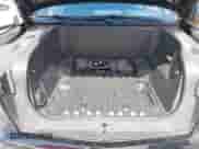 2024 Chevrolet Silverado EV Work Truck z VIN 1GC10VEL9RU205438, wystawiony jako IAAI lot #42596415 z przebiegiem 5 393 mil mil oraz . Historia ofert i sprzedaży dostępna na DreamBid. Obrazek 10.