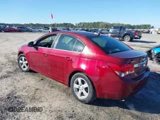 2016 Chevrolet Cruze LT z VIN 1G1PE5SB5G7128997, wystawiony jako IAAI lot #43467435 z przebiegiem 120 833 mil mil oraz . Historia ofert i sprzedaży dostępna na DreamBid. Obrazek 3.