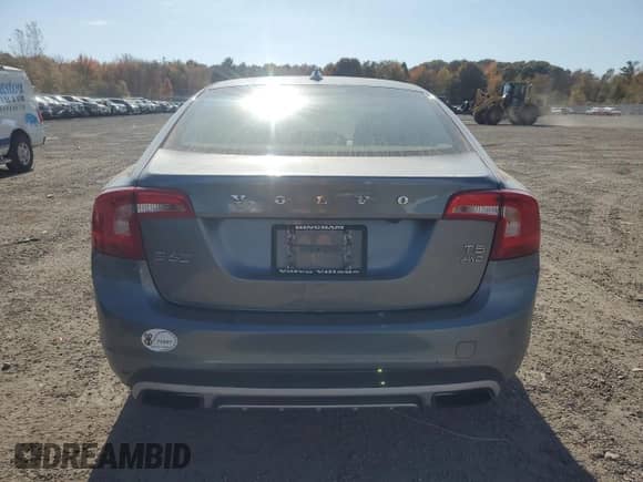 2016 Volvo S60 T5 Platinum с VIN YV4612UM1G2001444, выставлен на аукционе Copart как лот 76874694 с пробегом 90 875 миль миль и Списание • Salvage title. История ставок и продаж доступна на DreamBid. Изображение 6.