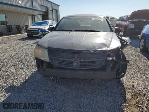 2008 Dodge Avenger SE with VIN 1B3LC46K08N216905, listed as a Copart auction lot 69793215 with 239,703 mi miles and Salvage title. Bid and sale history available at DreamBid. Image 5.