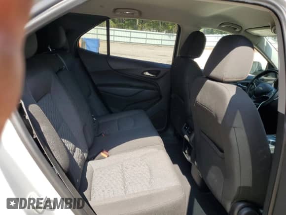 2020 Chevrolet Equinox LT z VIN 2GNAXKEV2L6220355, wystawiony jako Copart lot #82084485 z przebiegiem 80 539 mil mil oraz Szkoda całkowita • Salvage title. Historia ofert i sprzedaży dostępna na DreamBid. Obrazek 11.