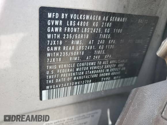 2013 Volkswagen Tiguan SE z VIN WVGAV3AX3DW612758, wystawiony jako Copart lot #53255775 z przebiegiem 121 681 mil mil oraz Czysty tytuł • Clean title. Historia ofert i sprzedaży dostępna na DreamBid. Obrazek 13.