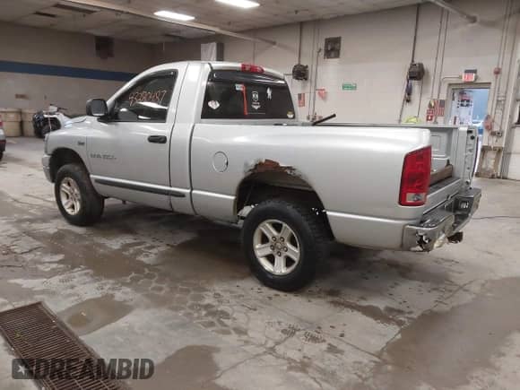 2006 Dodge 1500 SLT with VIN 1D7HU16236J166768, listed as a IAAI auction lot 43280487 with Not provided miles and . Bid and sale history available at DreamBid. Image 3.