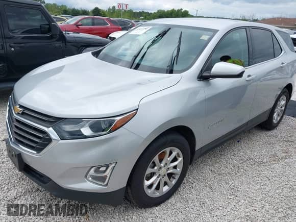 2020 Chevrolet Equinox LT с VIN 2GNAXJEV9L6125298, выставлен на аукционе IAAI как лот 43037795 с пробегом Не указан миль и . История ставок и продаж доступна на DreamBid. Изображение 17.