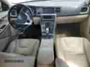 2013 Volvo S60 T5 Premier с VIN YV1612FS4D2202047, выставлен на аукционе Copart как лот 70531325 с пробегом 125 776 миль миль и Списание • Salvage title. История ставок и продаж доступна на DreamBid. Изображение 8.