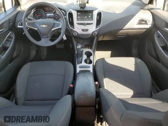 2016 Chevrolet Cruze LS с VIN 1G1BC5SM2G7318869, выставлен на аукционе Copart как лот 81061475 с пробегом 96 952 миль миль и На запчасти • Non repairable. История ставок и продаж доступна на DreamBid. Изображение 8.