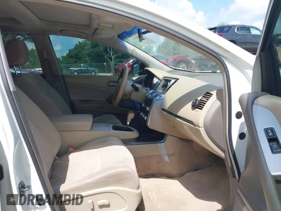 2011 Nissan Murano SL with VIN JN8AZ1MW1BW183413, listed as a IAAI auction lot 42764328 with 206,654 mi miles and . Bid and sale history available at DreamBid. Image 5.